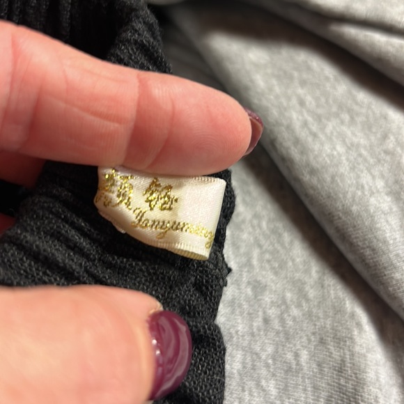 Very unique Chinese embroidery black cotton pants approximate size M - Picture 7 of 7